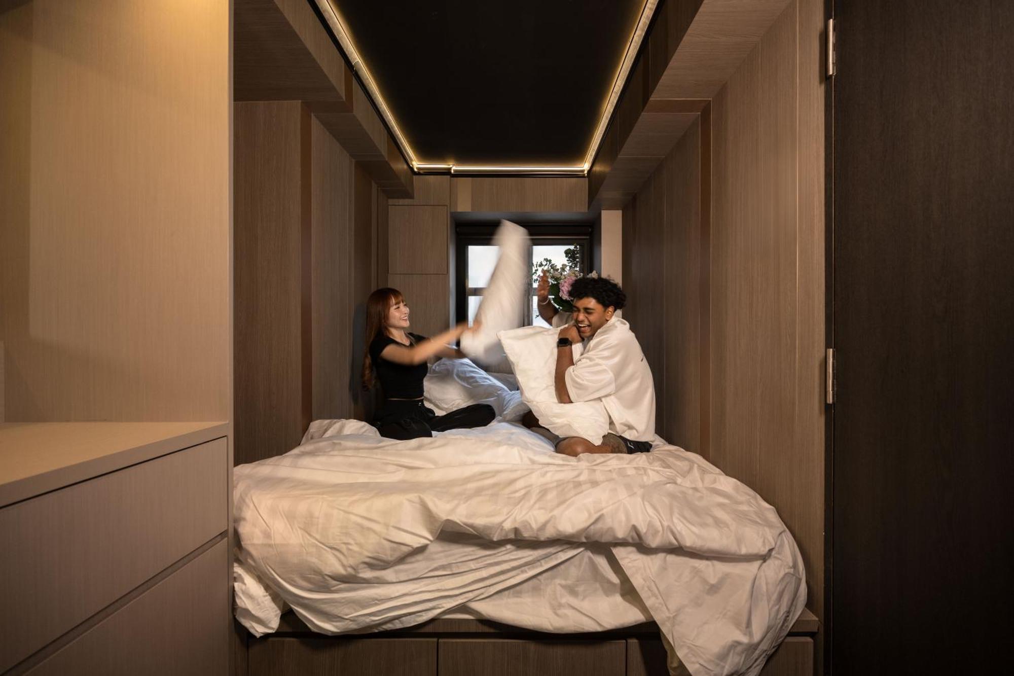 Cube Social Boutique Capsule Hotel At Boat Quay Singapura Exterior foto