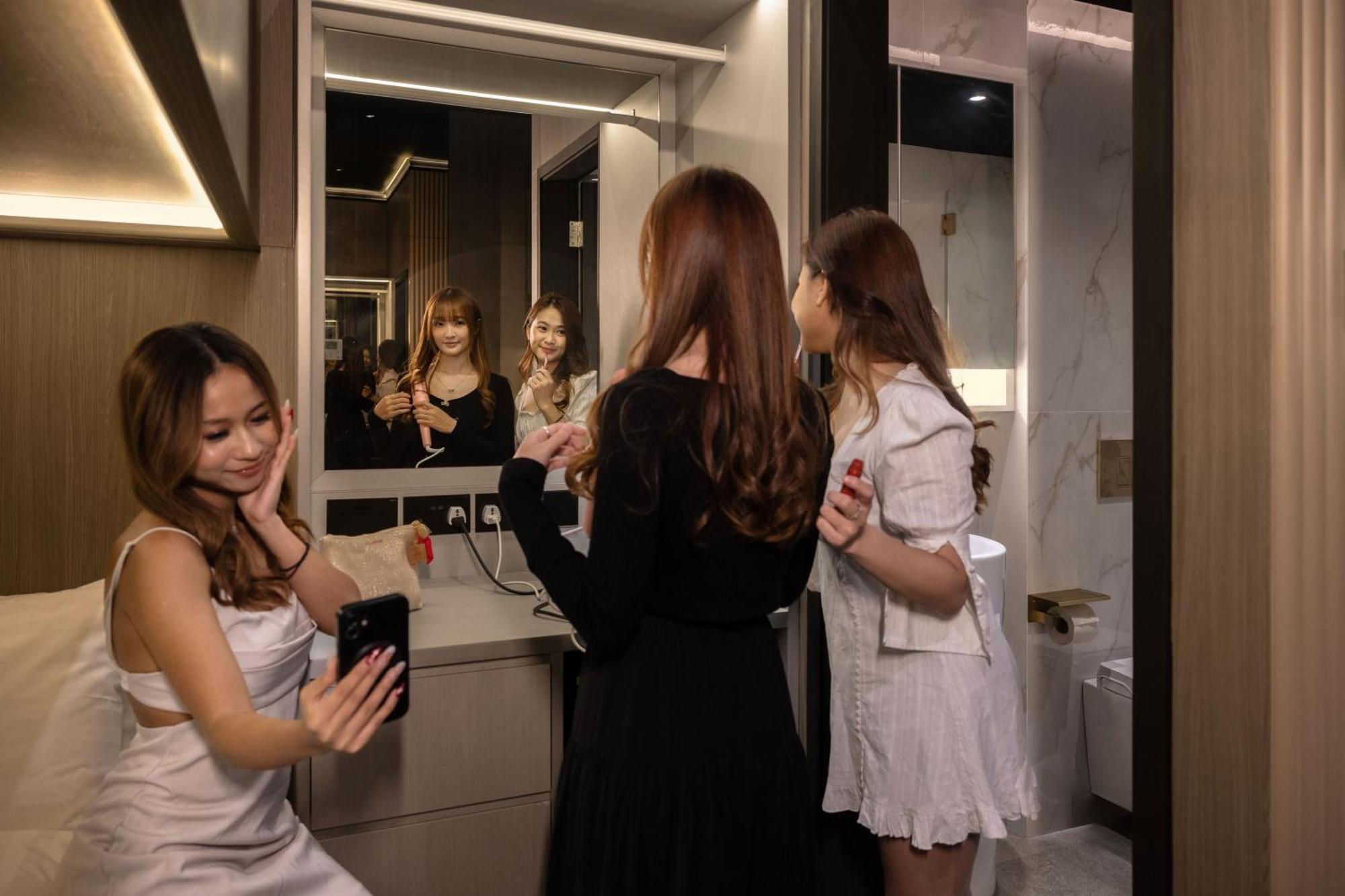 Cube Social Boutique Capsule Hotel At Boat Quay Singapura Exterior foto