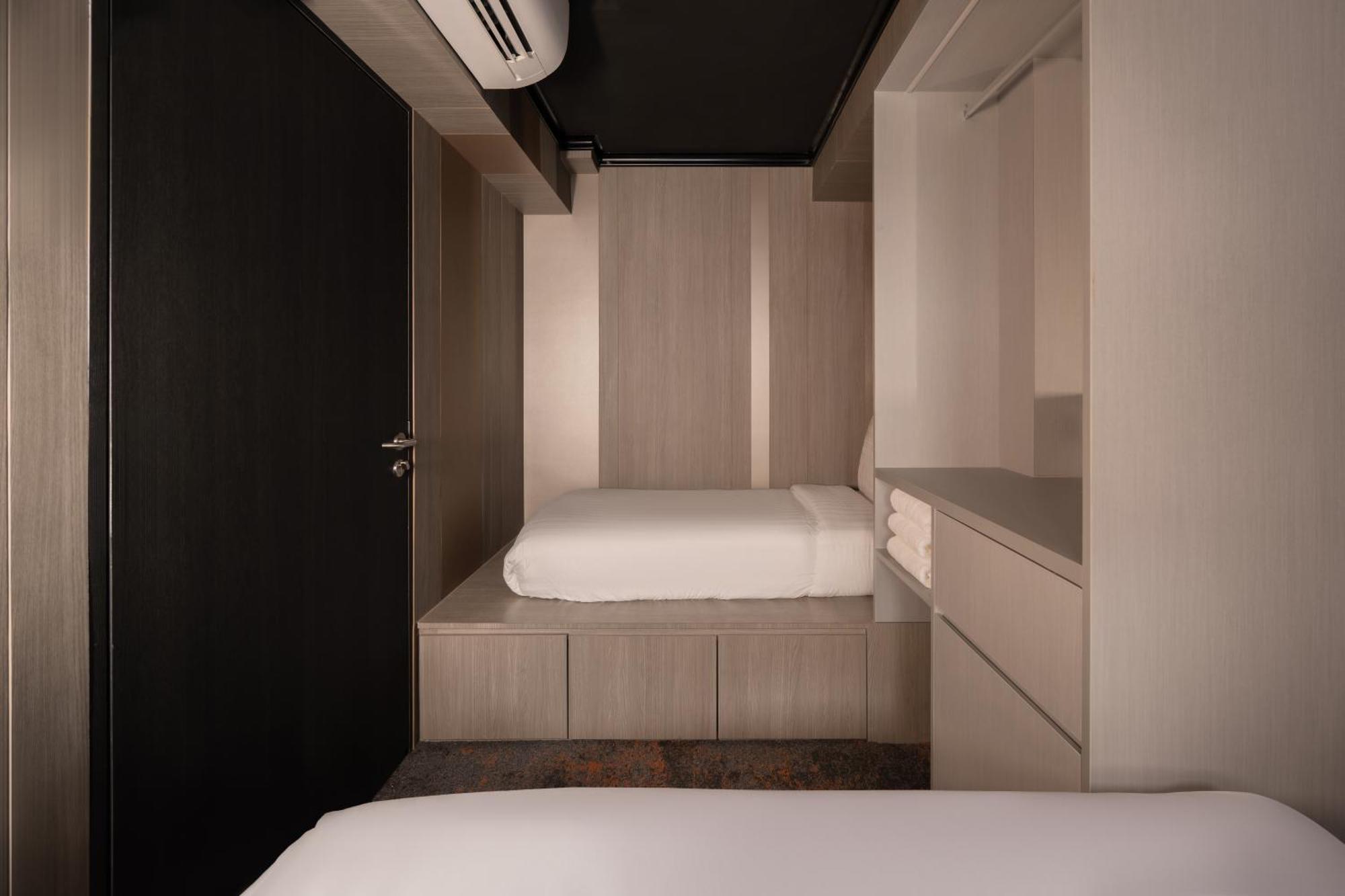 Cube Social Boutique Capsule Hotel At Boat Quay Singapura Exterior foto