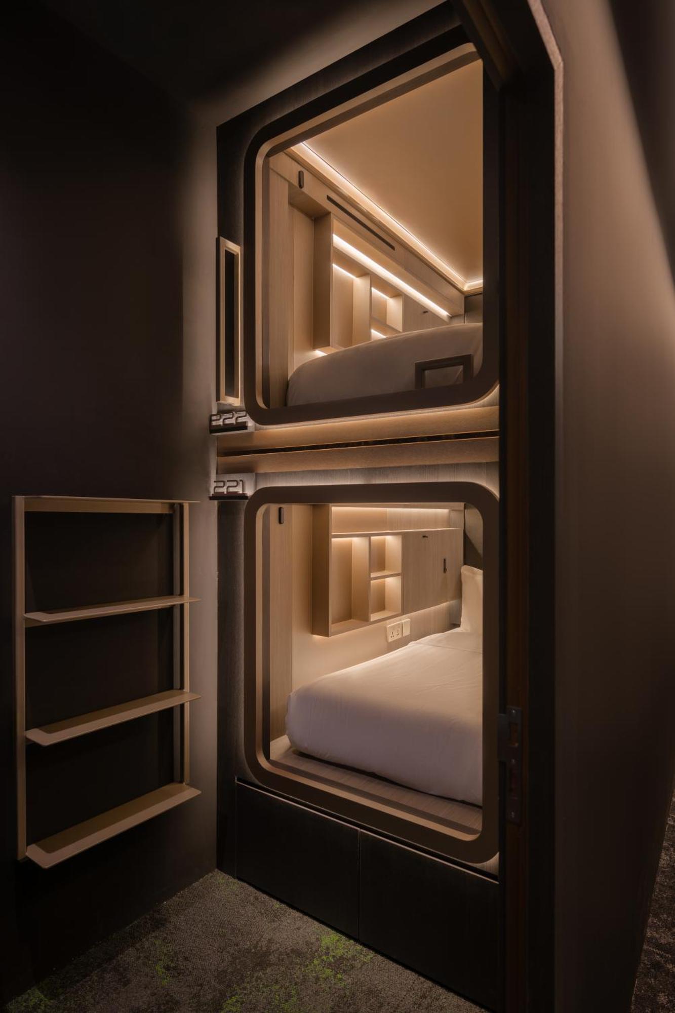 Cube Social Boutique Capsule Hotel At Boat Quay Singapura Exterior foto