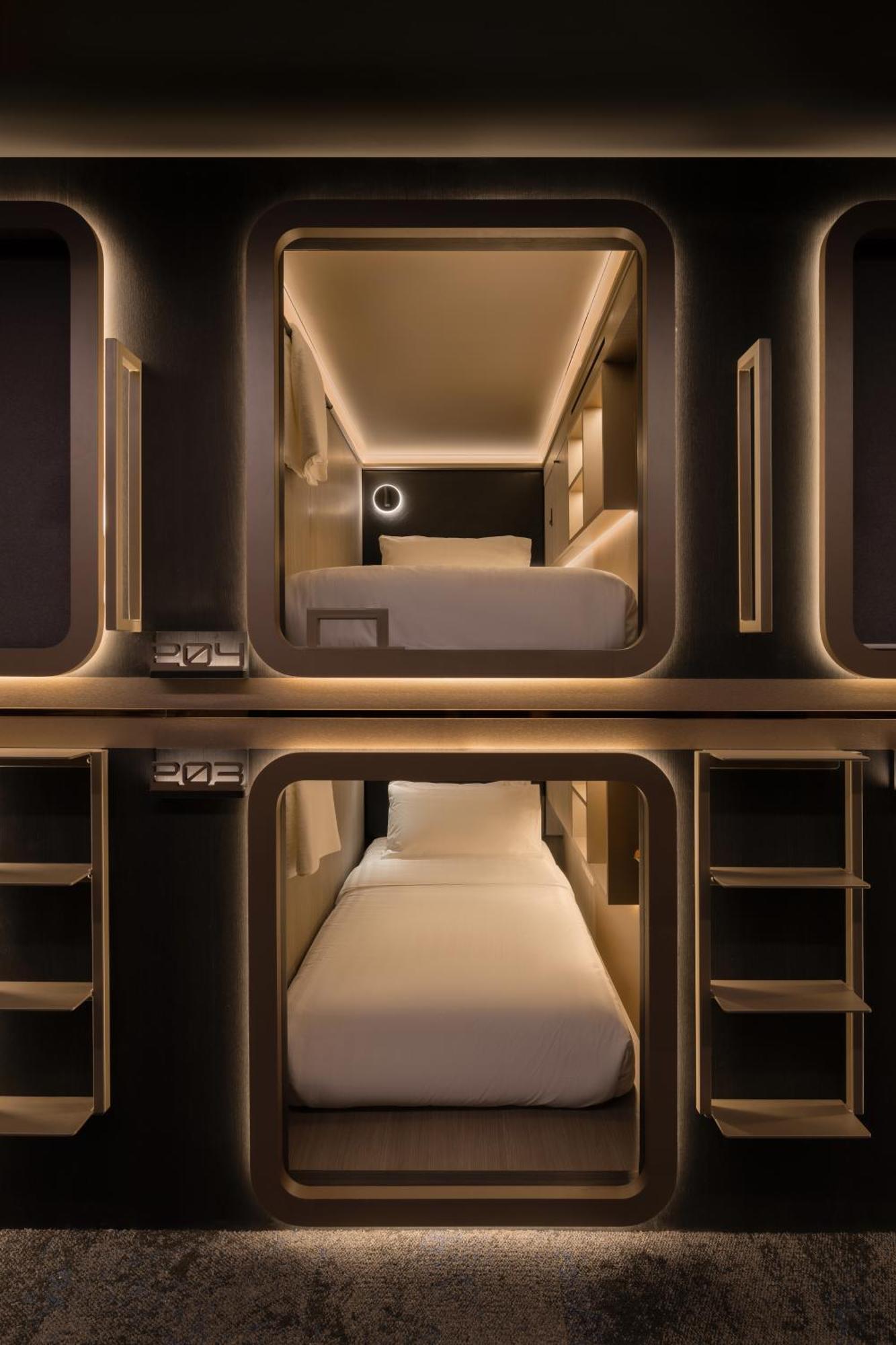 Cube Social Boutique Capsule Hotel At Boat Quay Singapura Exterior foto