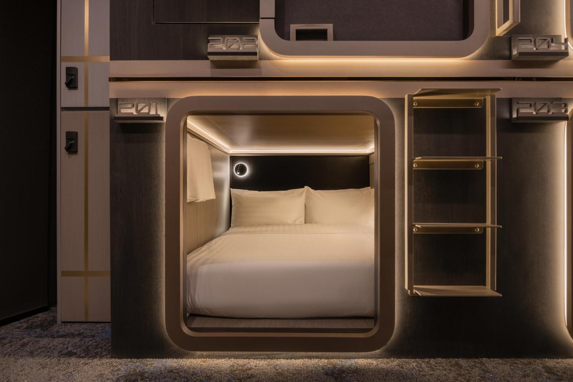 Cube Social Boutique Capsule Hotel At Boat Quay Singapura Exterior foto