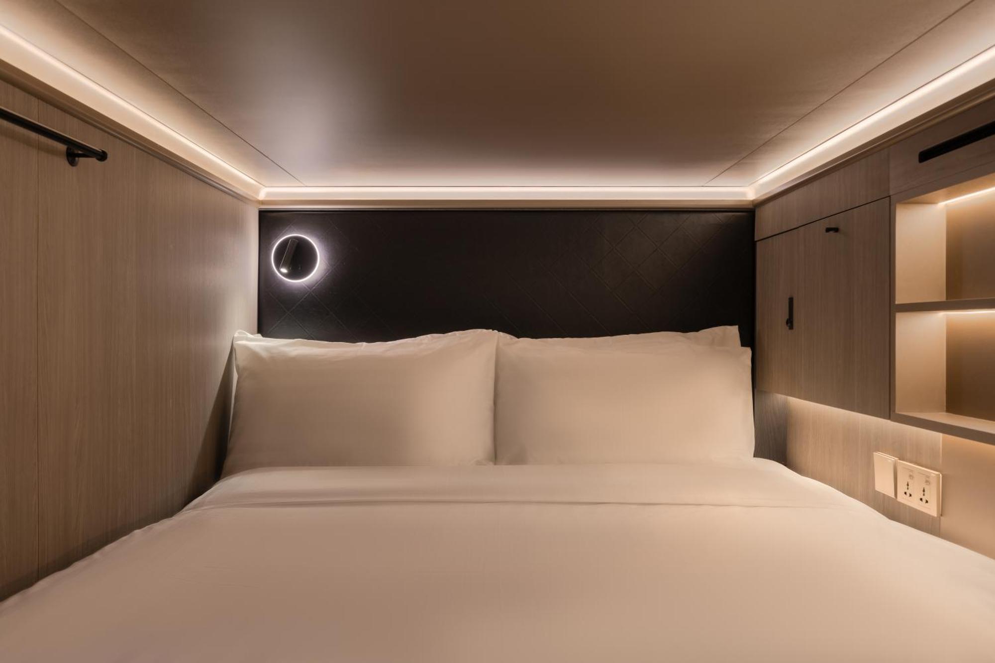 Cube Social Boutique Capsule Hotel At Boat Quay Singapura Exterior foto