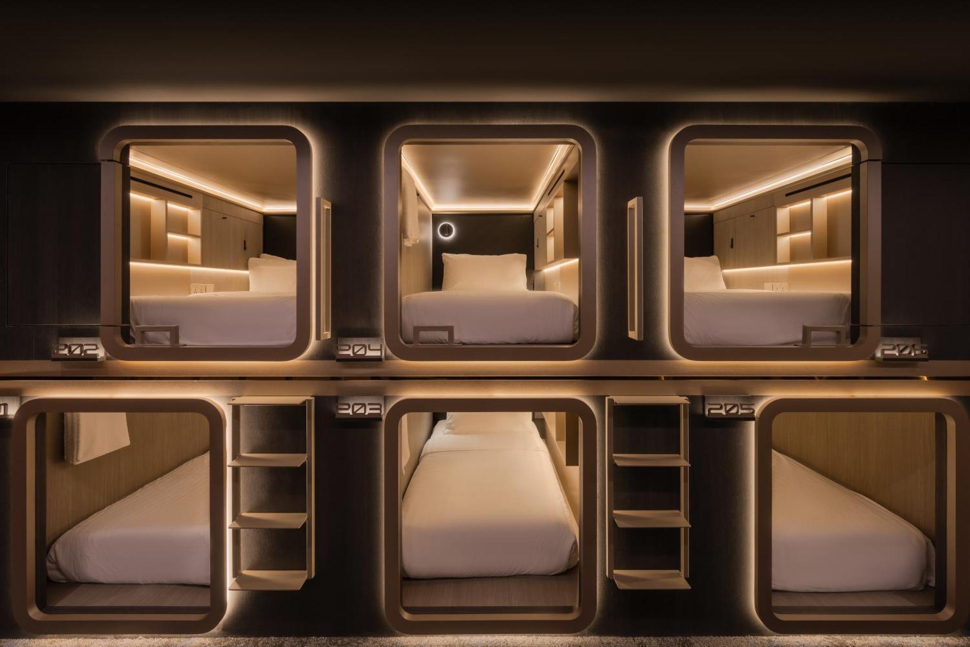 Cube Social Boutique Capsule Hotel At Boat Quay Singapura Exterior foto
